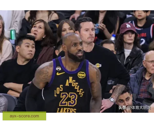 NBA劲敌崛起高薪股权吸引球星詹姆斯副手也参与加盟计划